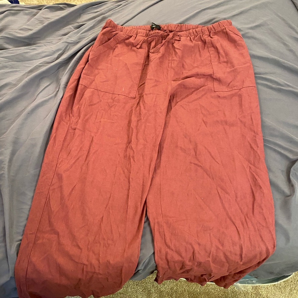 Comfortable throw on pants